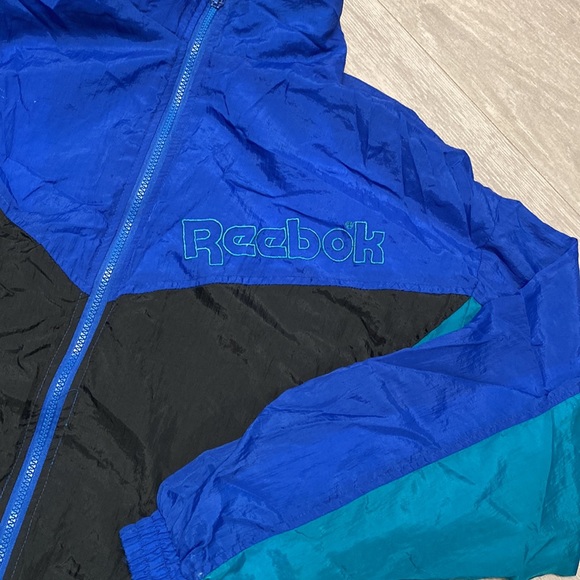 VINTAGE REEBOK SKI JACKET💚 - Picture 2 of 3